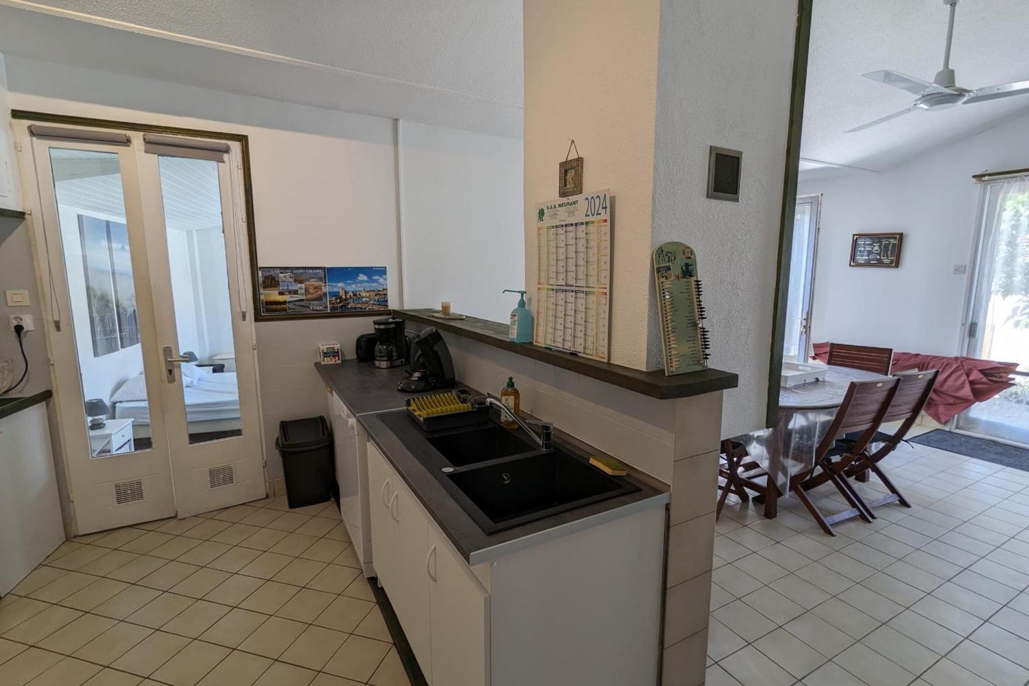 Saint-Hilaire-de-Talmont Spacious Nest With Terrace Near The Beach מראה חיצוני תמונה
