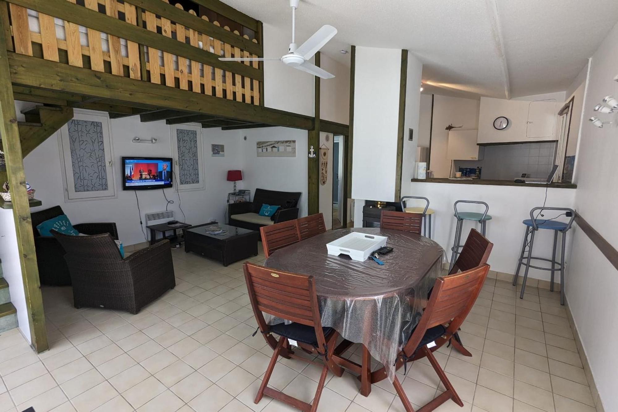 Saint-Hilaire-de-Talmont Spacious Nest With Terrace Near The Beach מראה חיצוני תמונה